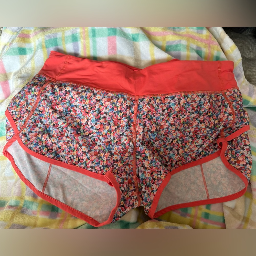 Lululemon floral speed short size 10